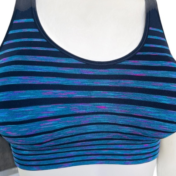 Champion Women's Racerback Sports Bra - Picture 4 of 7